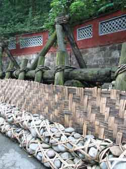 Fig. 4 Reconstruction of wicker baskets and stones traditionally used to divert river flow at Dujiangyan, Sichuan province (detail)